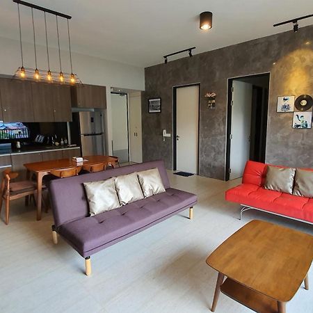 By The Sea Beach Luxury Resort - Batu Feringgi Luaran gambar