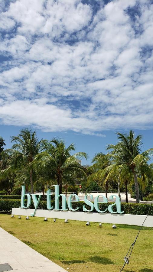 By The Sea Beach Luxury Resort - Batu Feringgi Luaran gambar